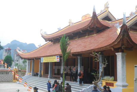 chua-truc-lam-ta-lung-dia-chi-tam-linh-noi-phen-dau-bien-cuong